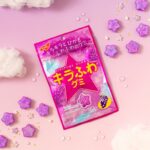 【新作グミ!!】新感覚のふわシャリ食感を楽しめる！キラキラコーティングでお星さまのようなかわいいグミ「キラふわ グレープ」が9月23日(月)より新発売🍇⭐️💘